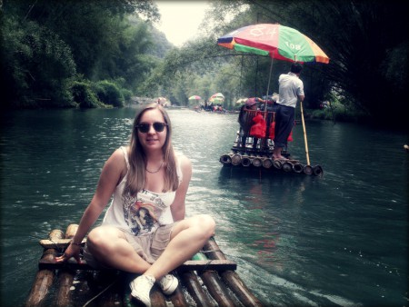Bambu rafting! Muito bom :) Pena o senhor que conduzia estar de mau humor!